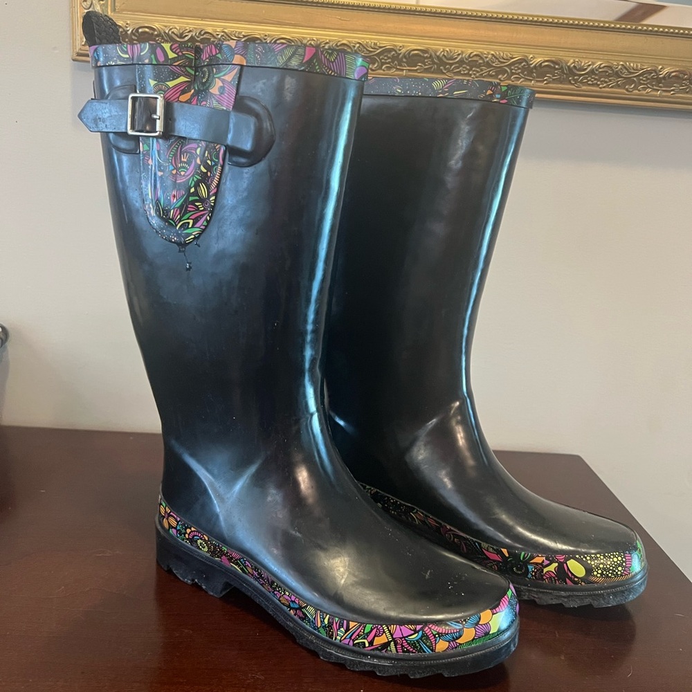 Sakroots Black Winter Rain Boots with Floral Trim